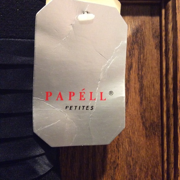 Adrianna Papell Petites Sleeveless Black Dress - Picture 4 of 5